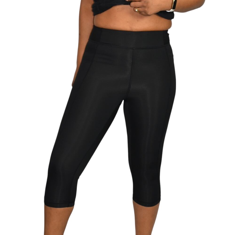Ivy Park Leggings Black Beyonce High Waist Sculpted Capri Activewear Logo Small - Picture 8 of 13